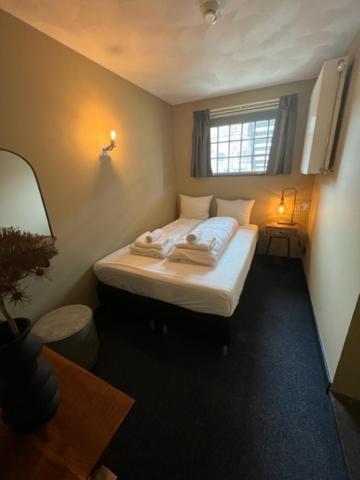 Hotel Oostereiland Hoorn  Esterno foto