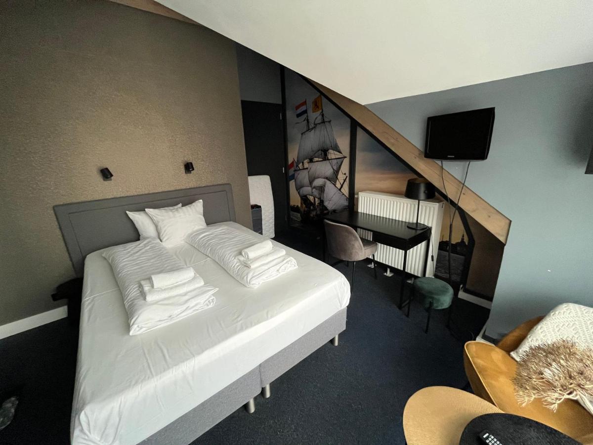Hotel Oostereiland Hoorn  Esterno foto